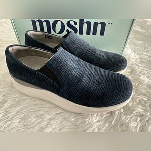 New MOSHN by Klogs Verve‎ India Ink Shoes Sz 9 NIB